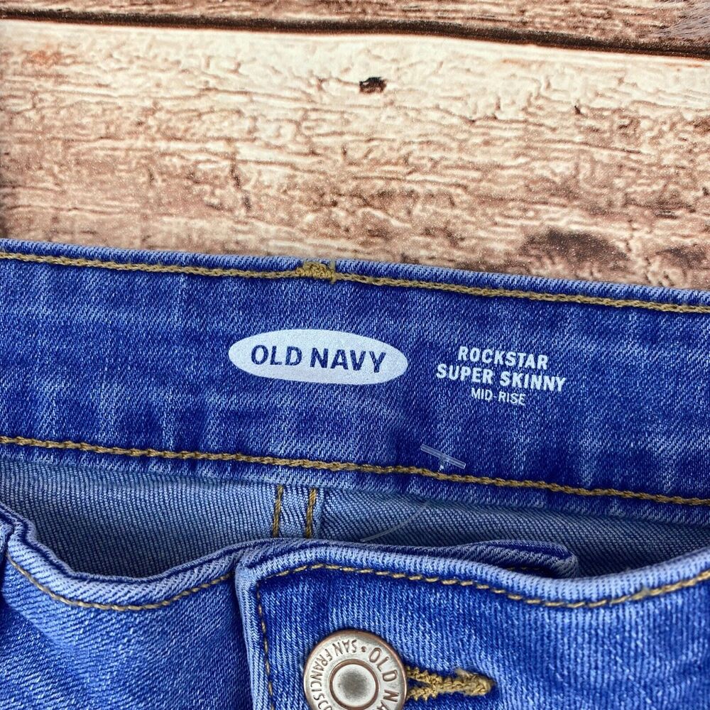 Old Navy Women's Rockstar Super Skinny Jeans Size 2 Stretch Medium Wash Mid Rise - Picture 5 of 7